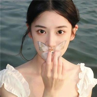 某日某月海报